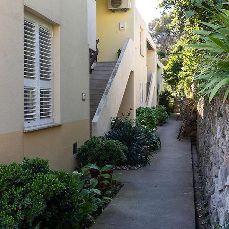 Bliss Apartment Near Bellevue Beach ドゥブロブニク エクステリア 写真